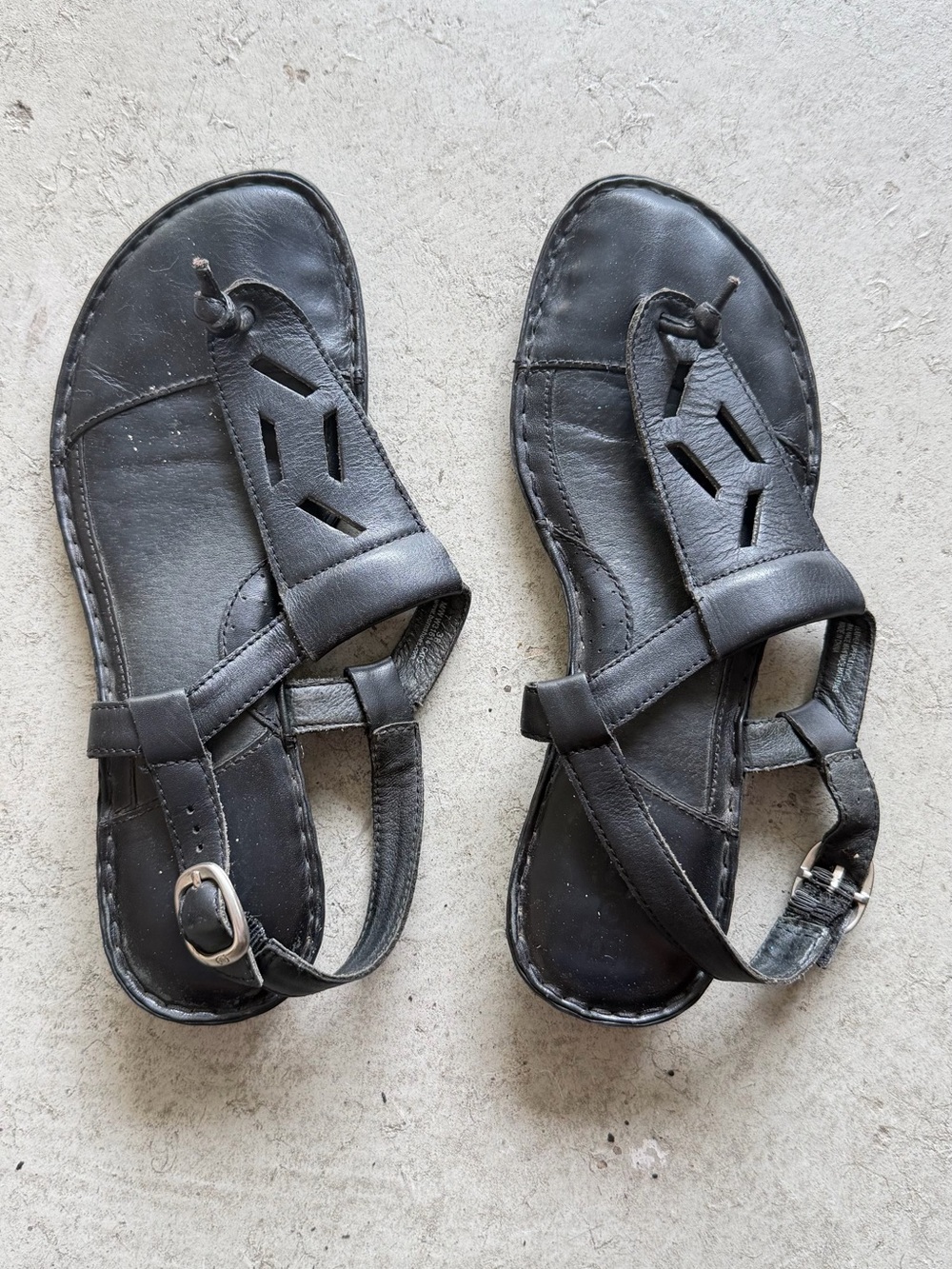 Born Black Leather T-Strap Sandals